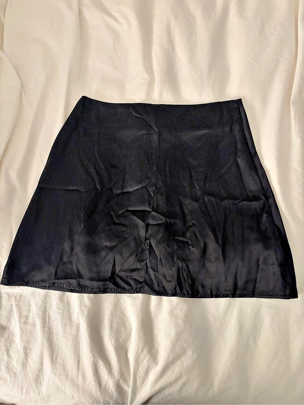 WEWOREWHAT Black Mini Skirt Size Small